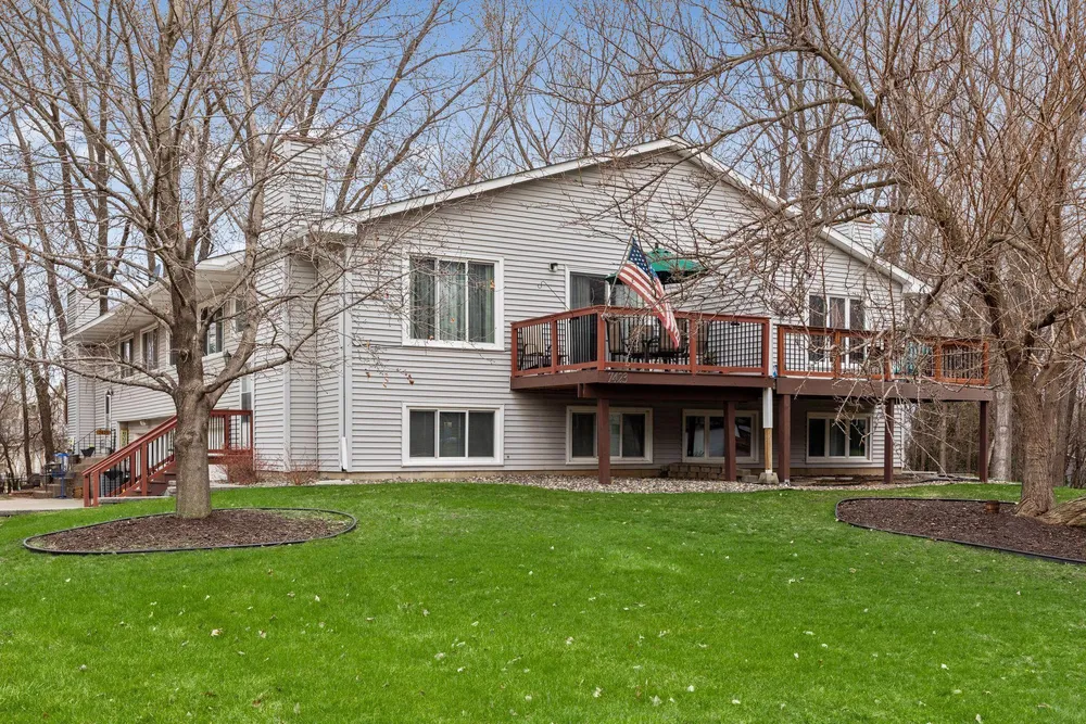 7423 Borman Ave, Inver Grove Heights, MN 55076