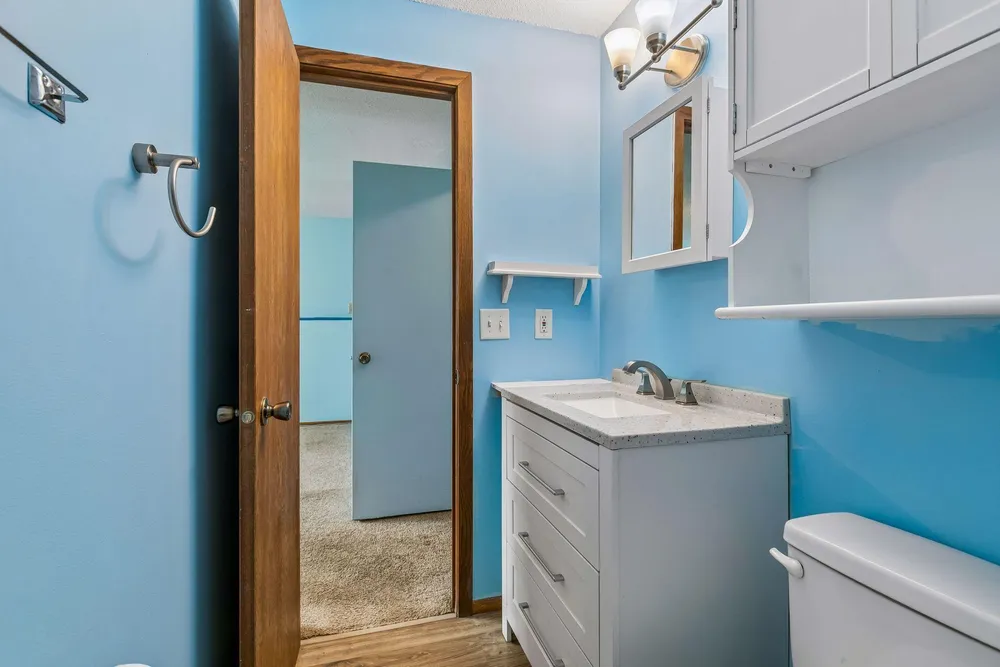 7423 Borman Ave, Inver Grove Heights, MN 55076