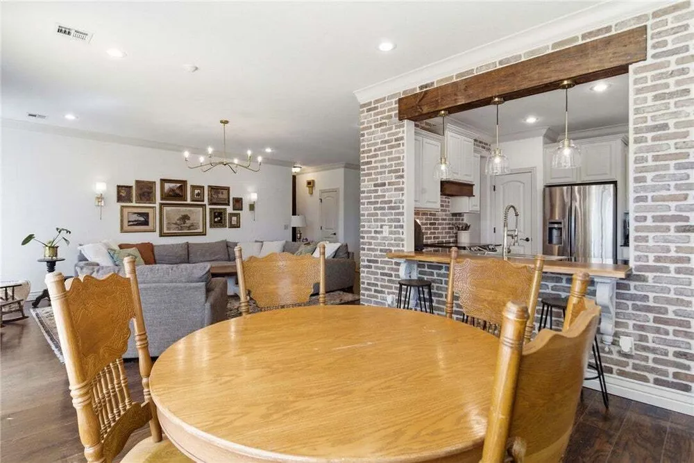 6405 SW Heritage Ave, Bentonville, AR 72713