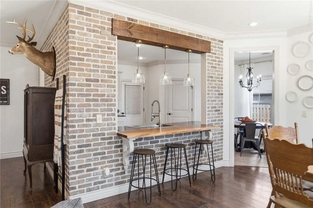 6405 SW Heritage Ave, Bentonville, AR 72713