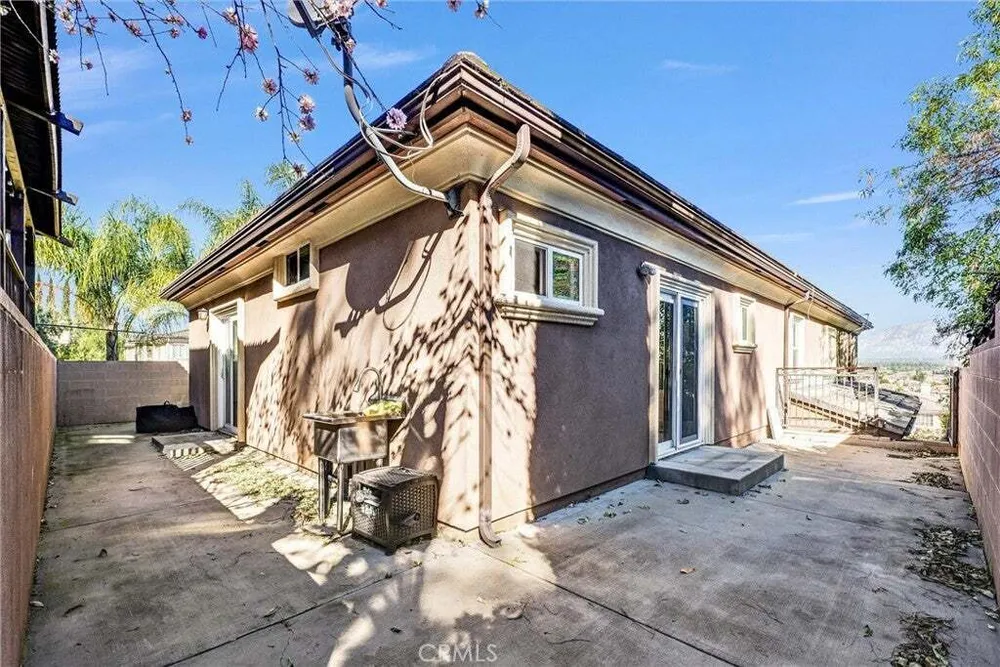 810 Mooney Dr, Monterey Park, CA 91755