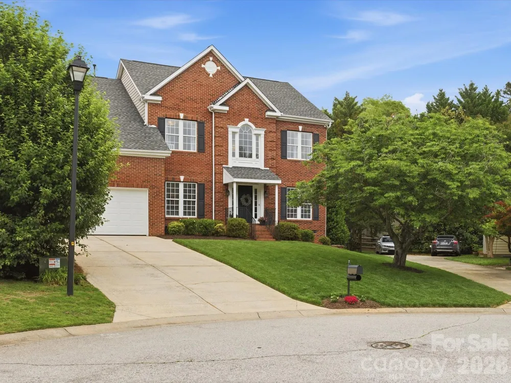 601 E Cheval Dr, Fort Mill, SC 29708