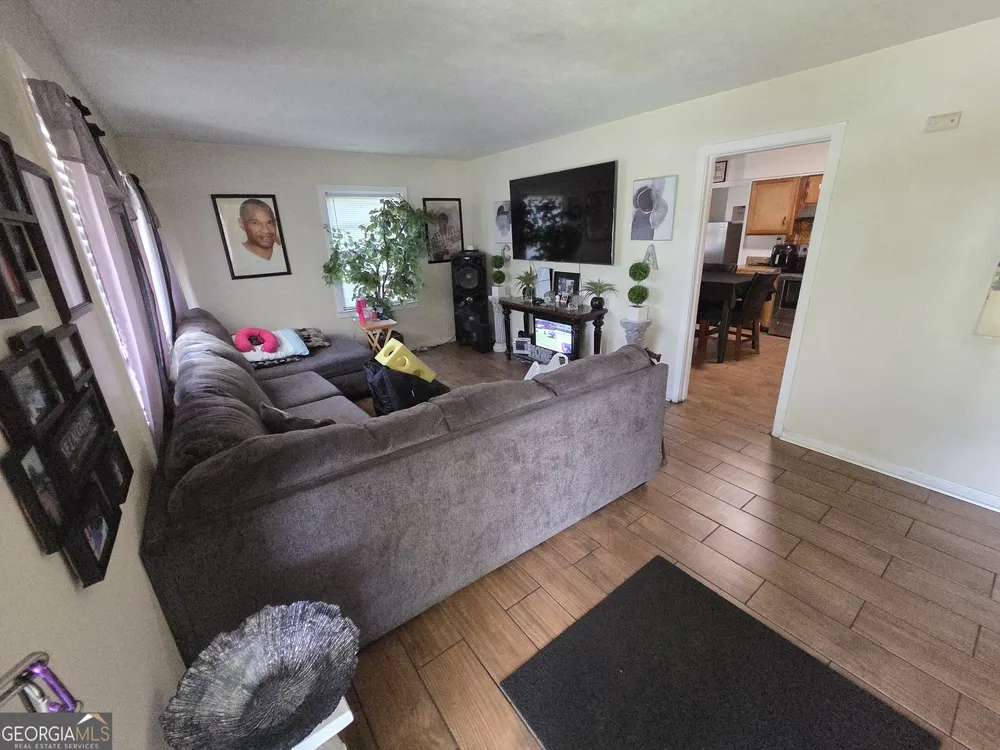 1031 Enoch Dr, Columbus, GA 31906
