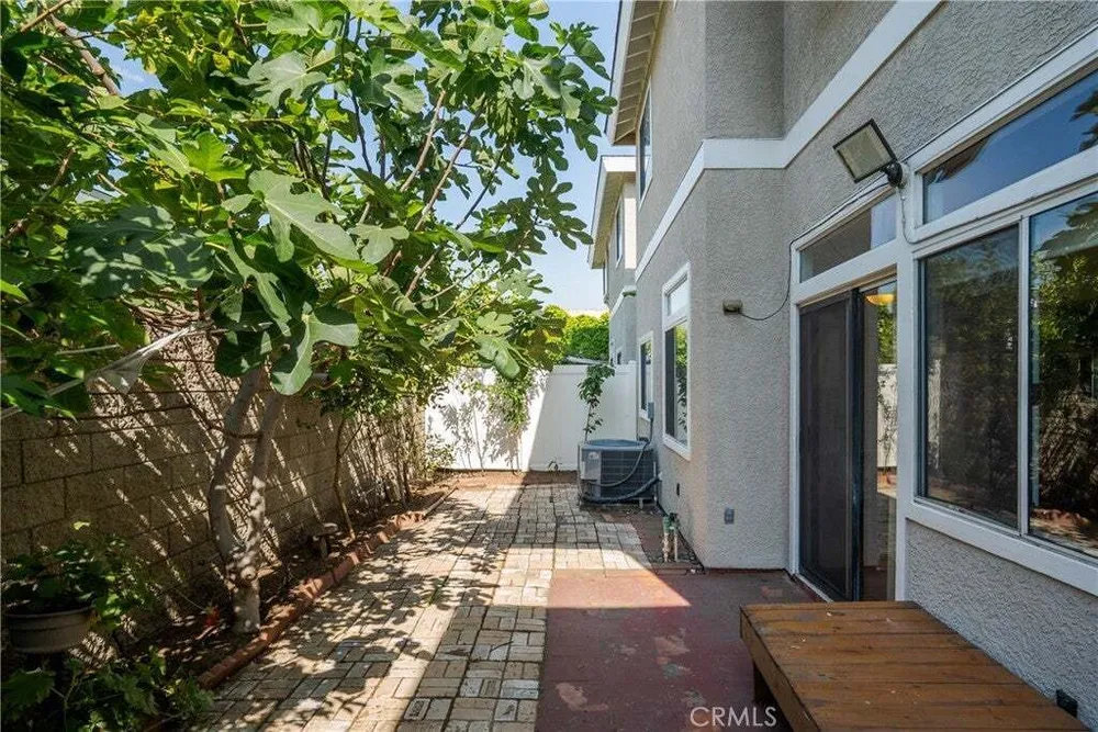 427 Fig Ln, Monrovia, CA 91016
