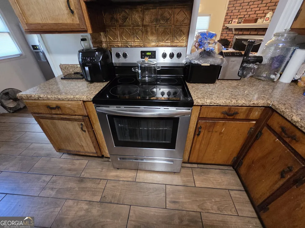 1031 Enoch Dr, Columbus, GA 31906
