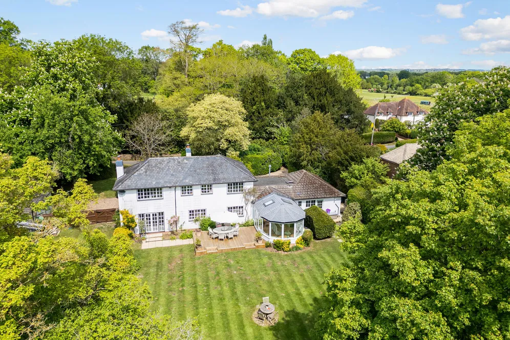 Church Lane, Dogmersfield, RG27 photo 8