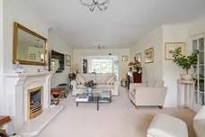 Kiln Gardens, Hartley Wintney, RG27 photo 3
