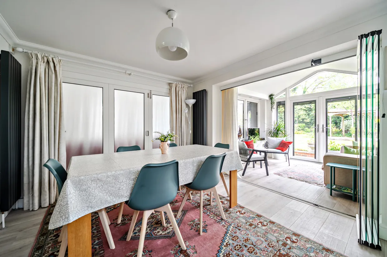 Kiln Gardens, Hartley Wintney, RG27 photo 4