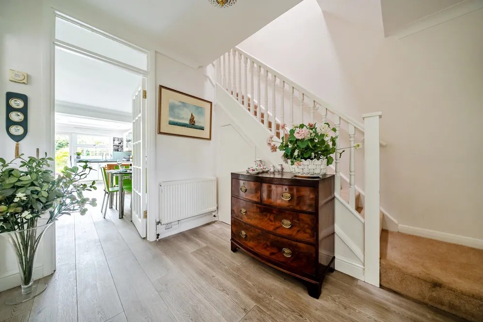 Kiln Gardens, Hartley Wintney, RG27 photo 8