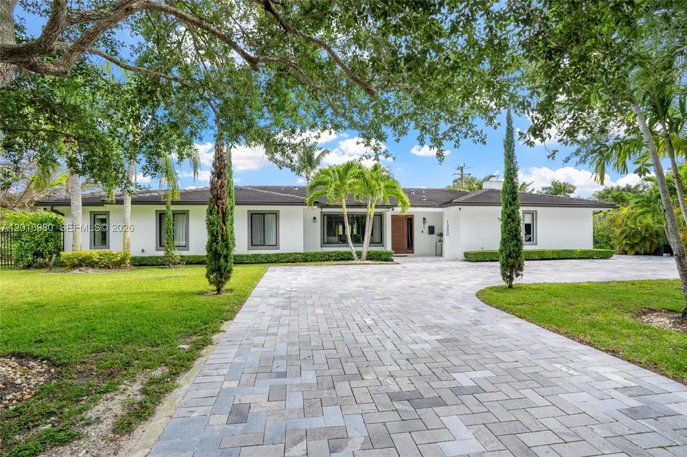 7200 SW 107th Terrace, Pinecrest, FL 33156