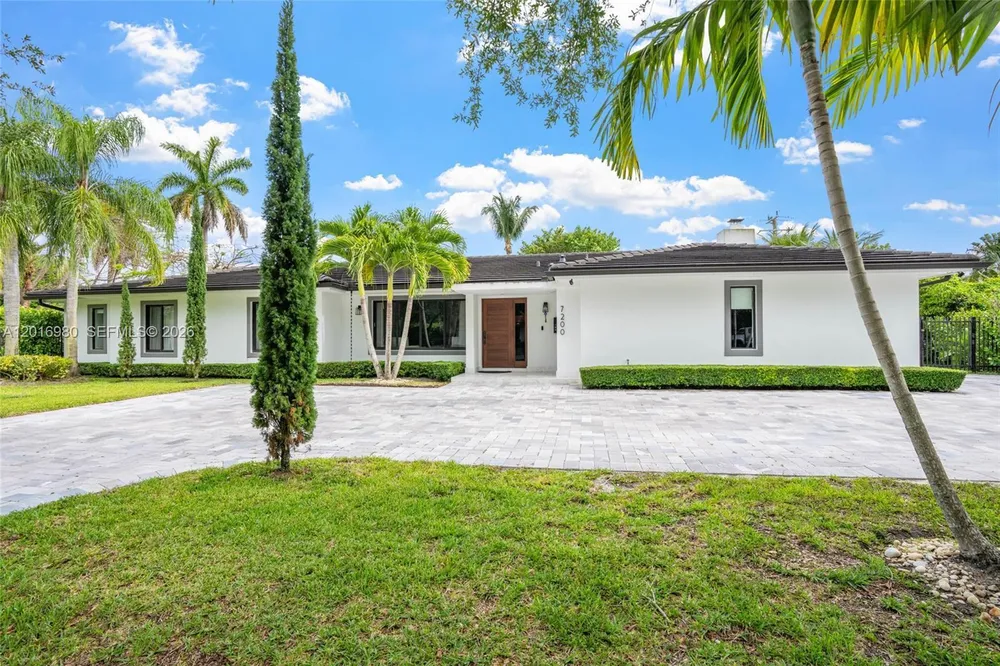 7200 SW 107th Terrace, Pinecrest, FL 33156