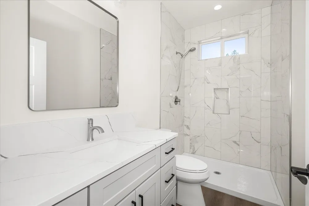 4217 W Tolliver Ct, Spokane, WA 99208