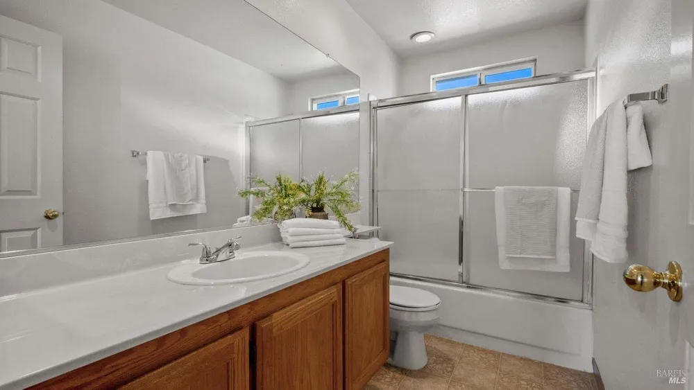 340 Stamper Circle, Suisun City, CA 94585
