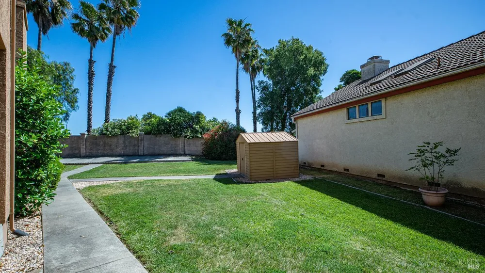 340 Stamper Circle, Suisun City, CA 94585