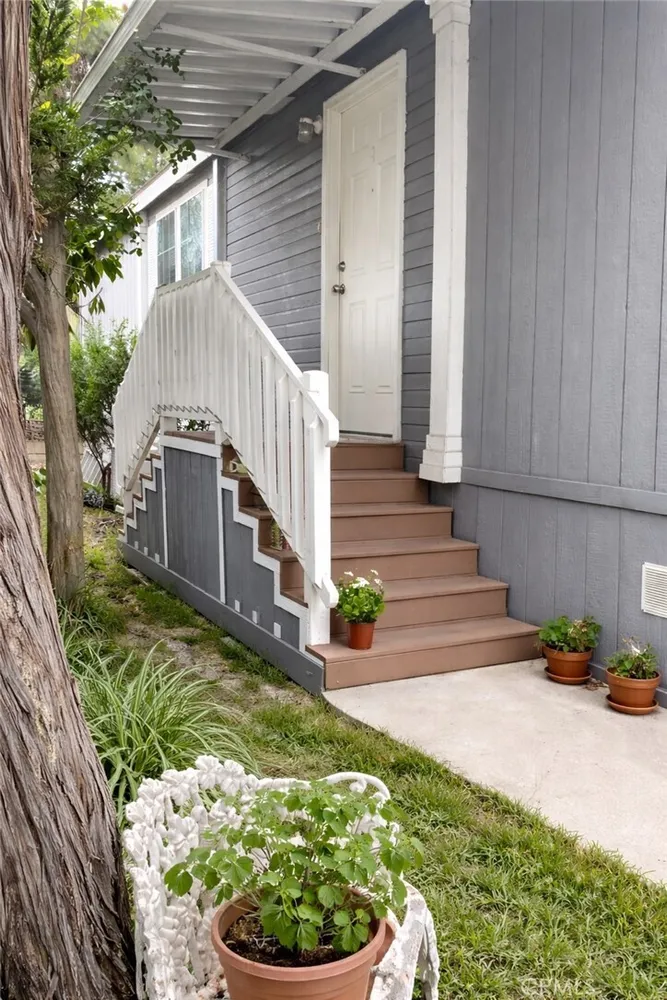 4201 Topanga Canyon Blvd, Woodland Hills, CA 91364