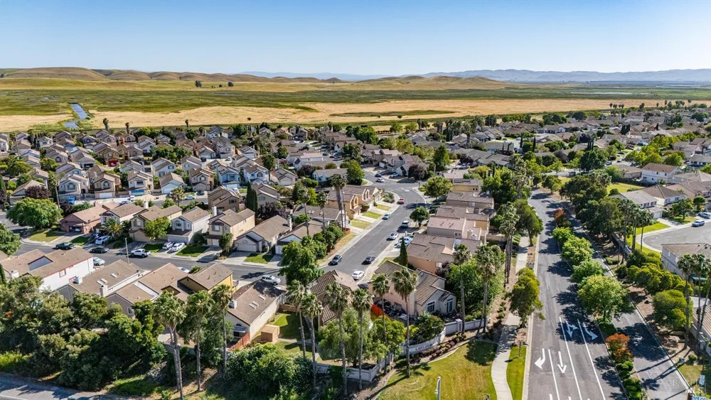 340 Stamper Circle, Suisun City, CA 94585