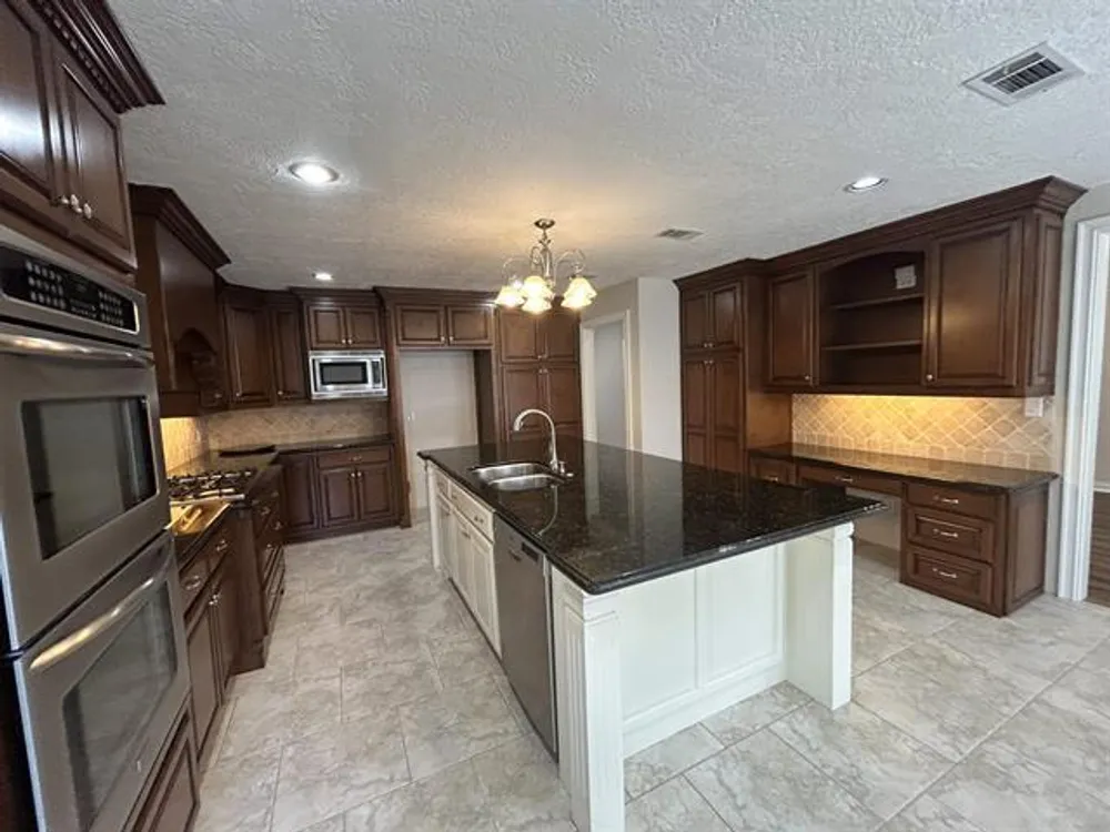 5245 Timberline Ln, Beaumont, TX 77706