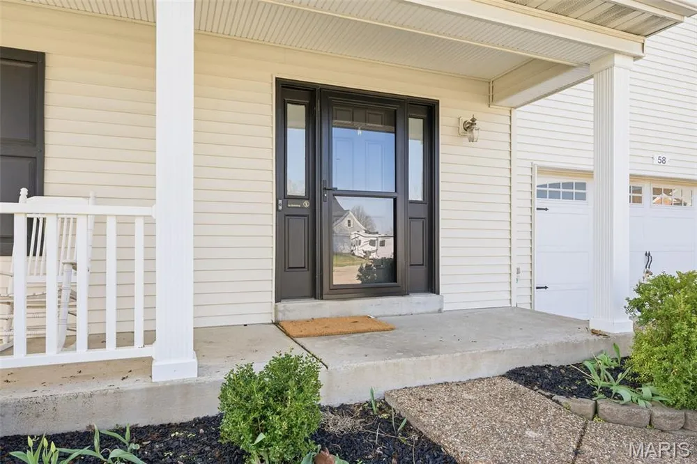 58 Lauer Ct, Wentzville, MO 63385