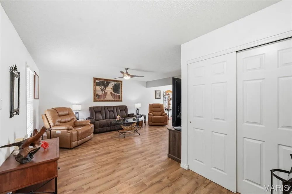 58 Lauer Ct, Wentzville, MO 63385