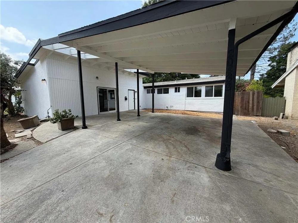 20439 Malden St, Winnetka, CA 91306