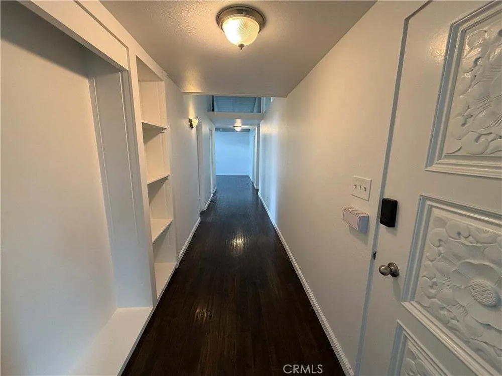 20439 Malden St, Winnetka, CA 91306