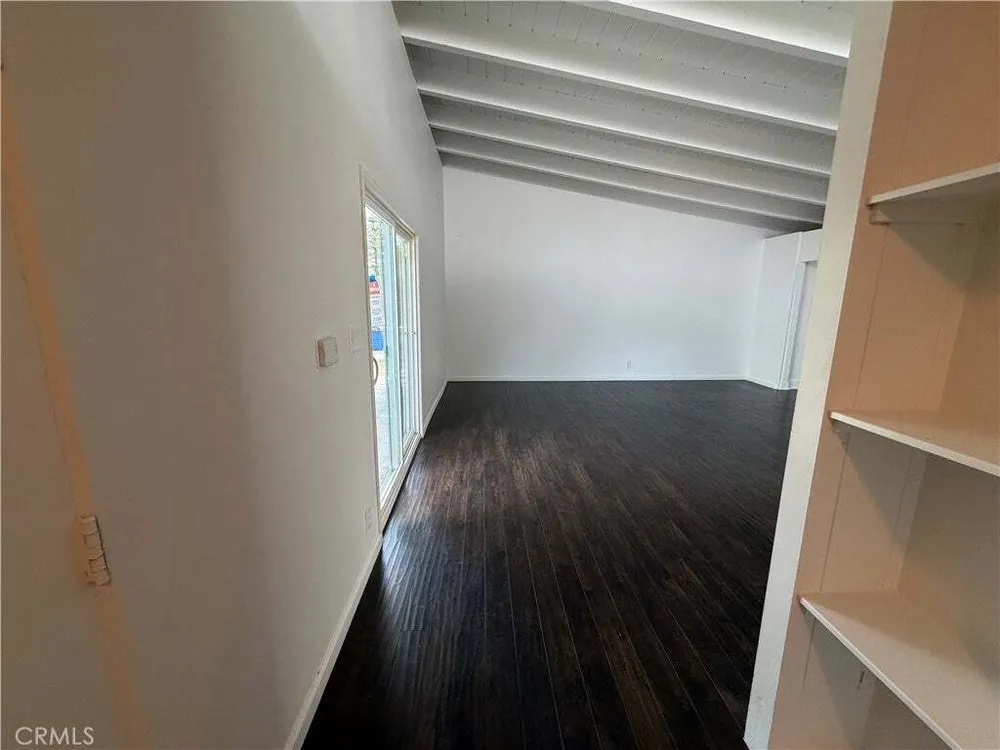 20439 Malden St, Winnetka, CA 91306