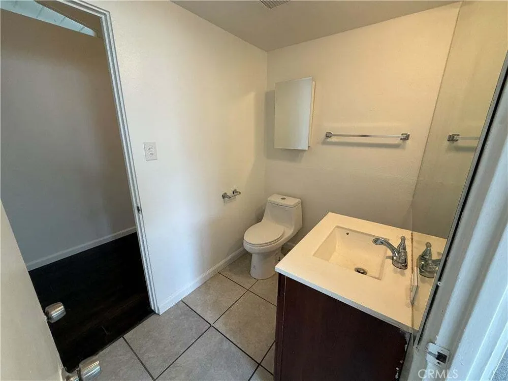 20439 Malden St, Winnetka, CA 91306