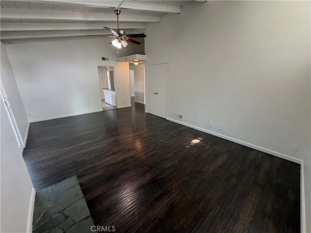 20439 Malden St, Winnetka, CA 91306