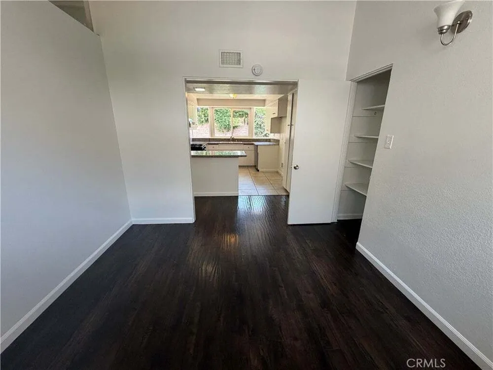 20439 Malden St, Winnetka, CA 91306