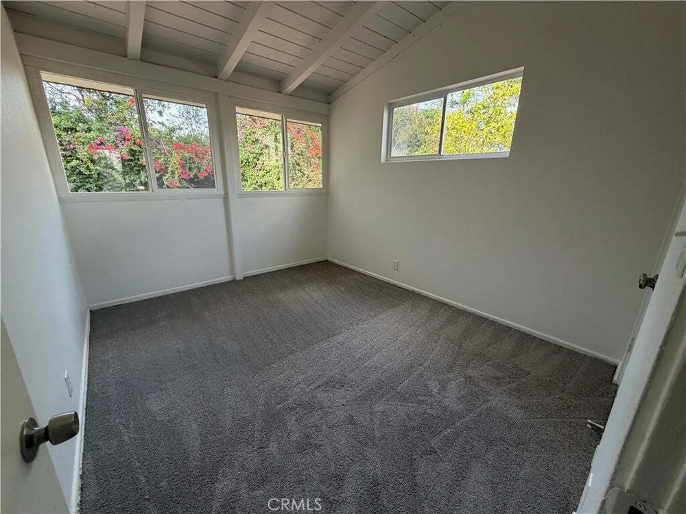 20439 Malden St, Winnetka, CA 91306