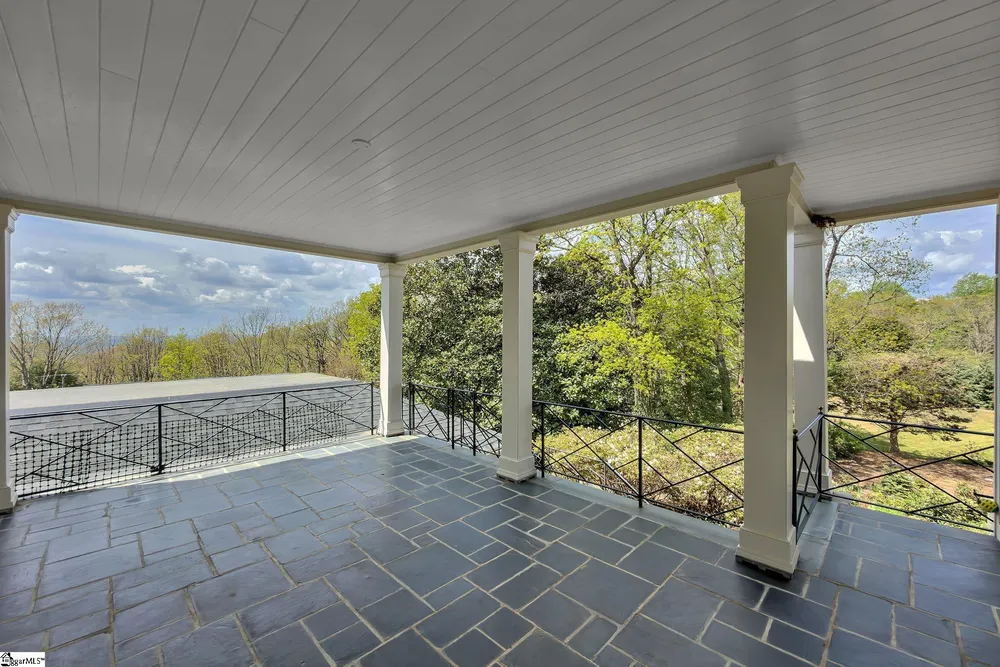 644 Altamont Rd, Greenville, SC 29609