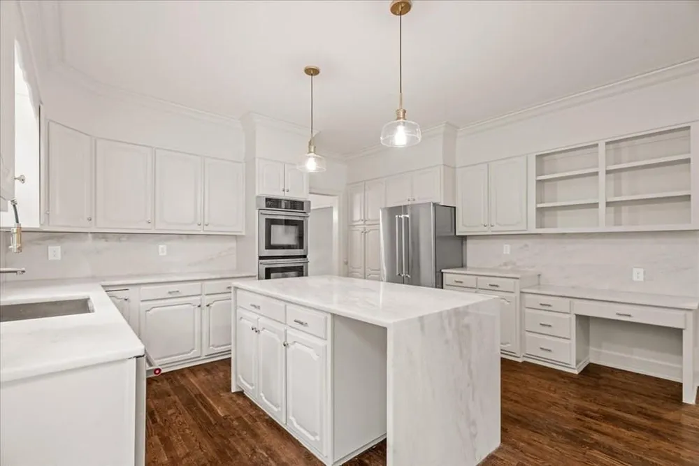 1803 Waterford Pl, Dalton, GA 30720