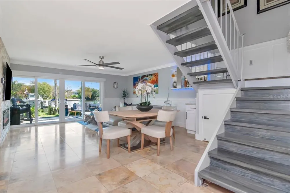2424 W Tampa Bay Blvd, Tampa, FL 33607