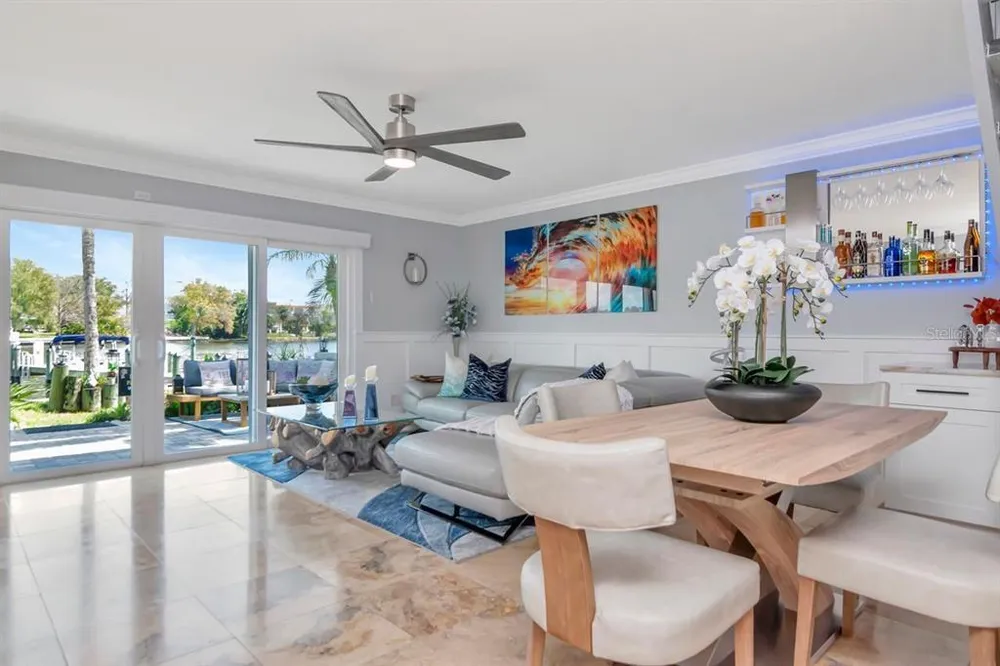 2424 W Tampa Bay Blvd, Tampa, FL 33607