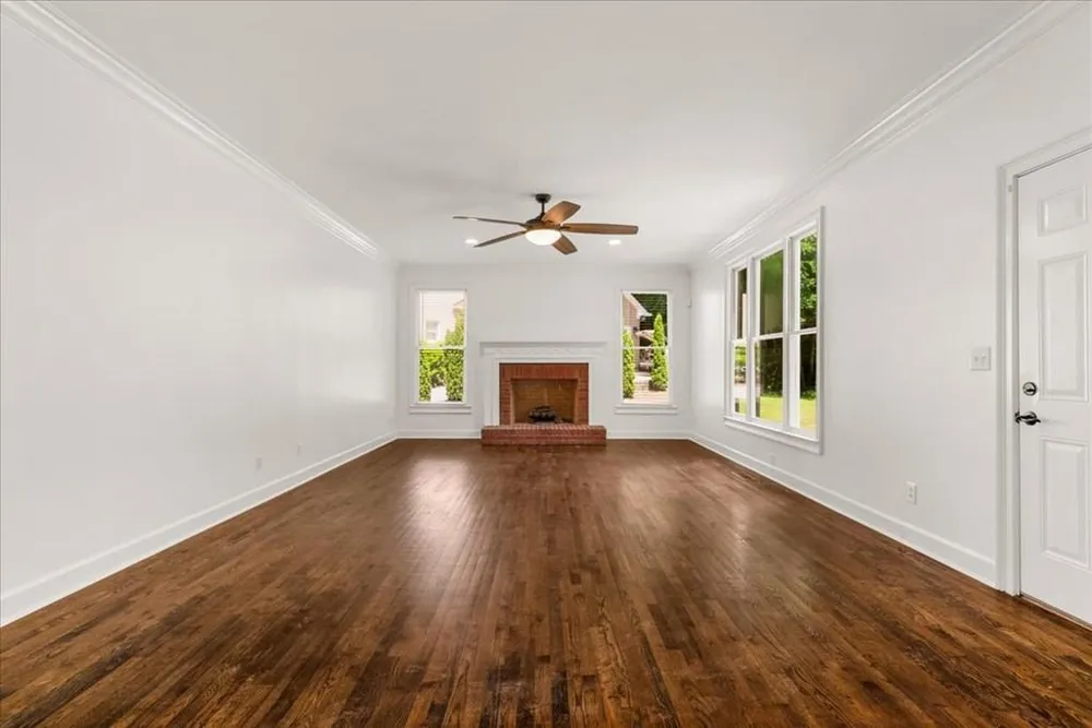 1803 Waterford Pl, Dalton, GA 30720