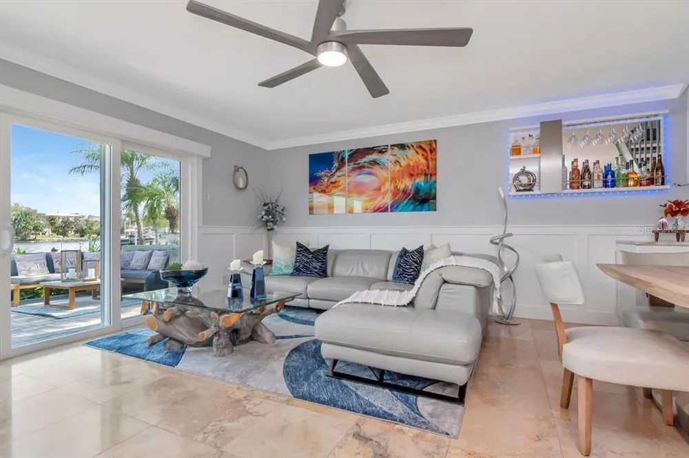 2424 W Tampa Bay Blvd, Tampa, FL 33607