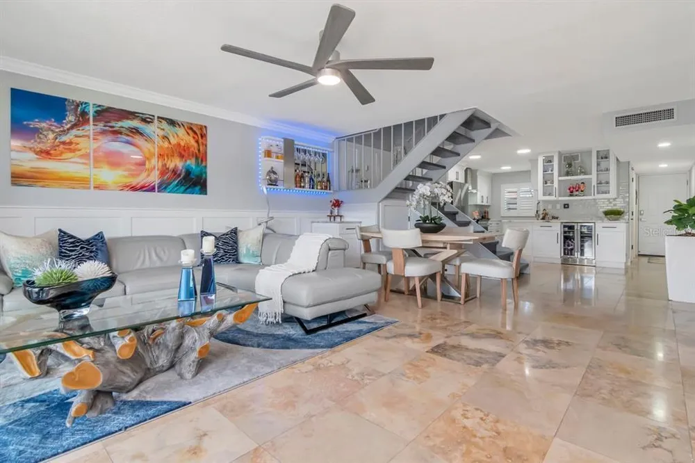 2424 W Tampa Bay Blvd, Tampa, FL 33607