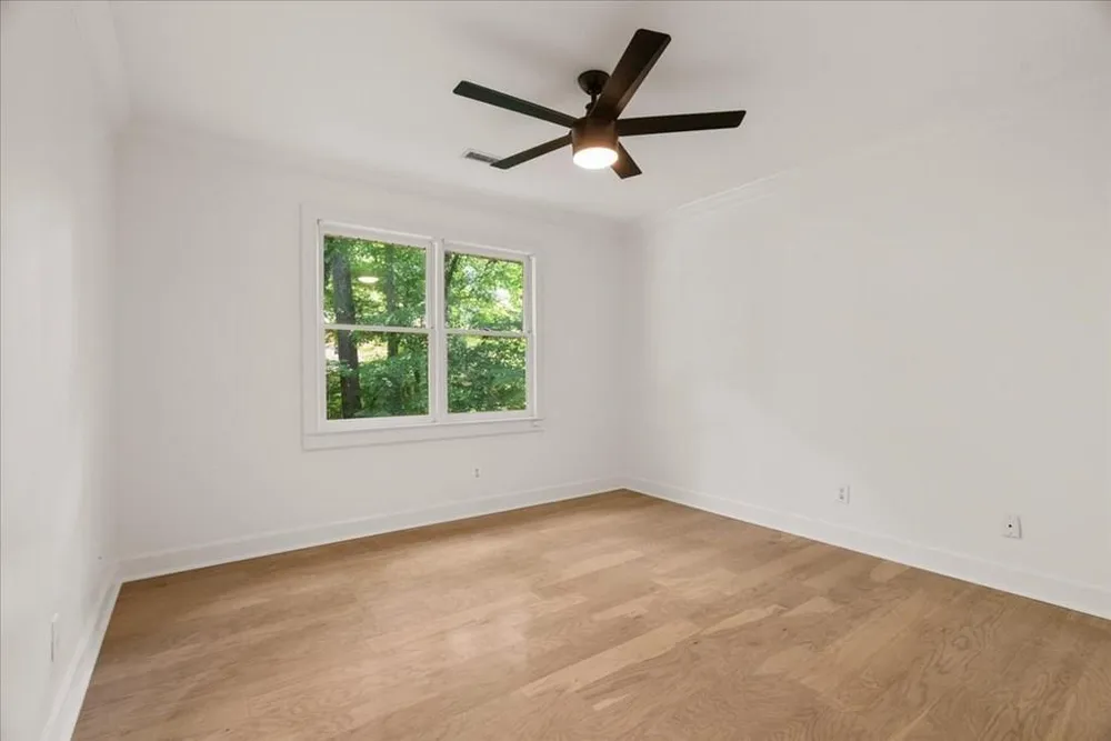 1803 Waterford Pl, Dalton, GA 30720