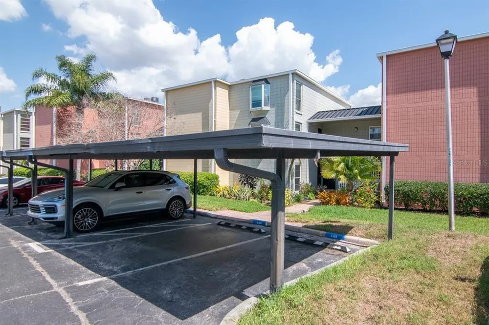 2424 W Tampa Bay Blvd, Tampa, FL 33607