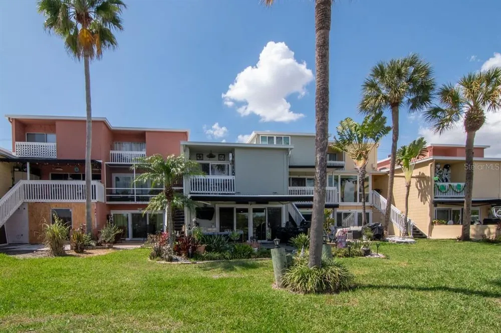 2424 W Tampa Bay Blvd, Tampa, FL 33607