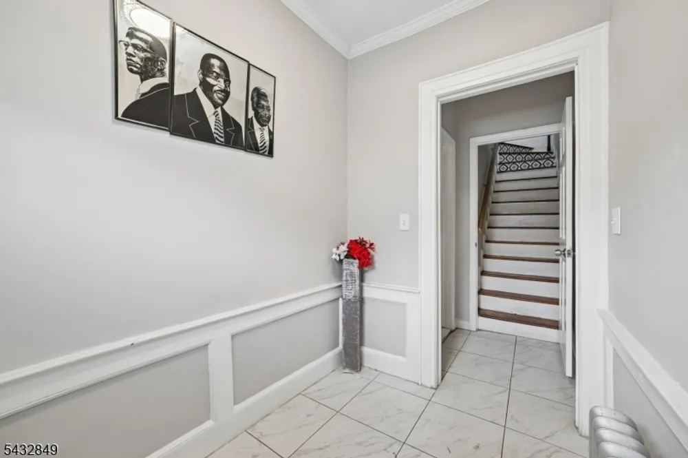 147 Brookside Ave, Irvington, NJ 07111