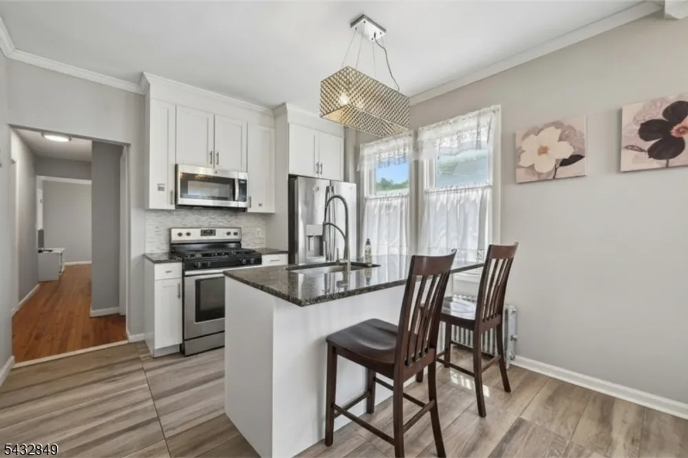 147 Brookside Ave, Irvington, NJ 07111