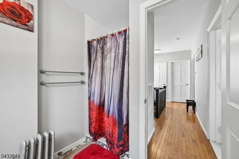 147 Brookside Ave, Irvington, NJ 07111