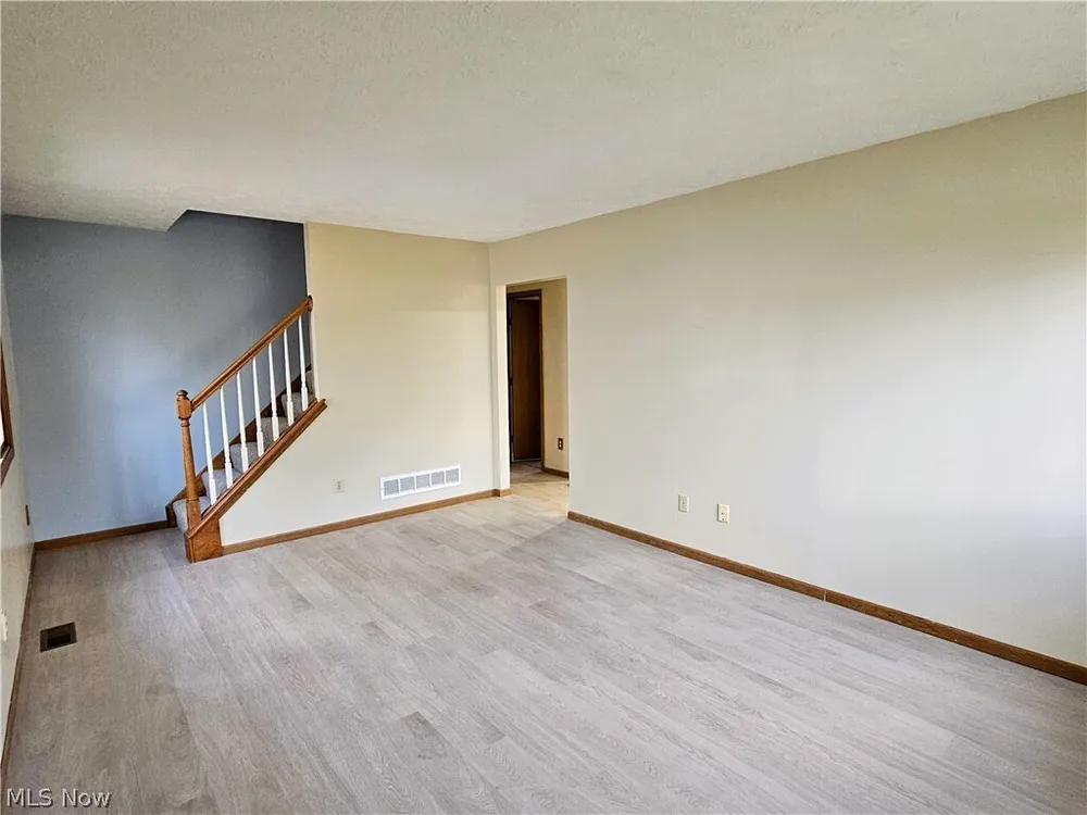 4838 E 86th St, Garfield Heights, OH 44125