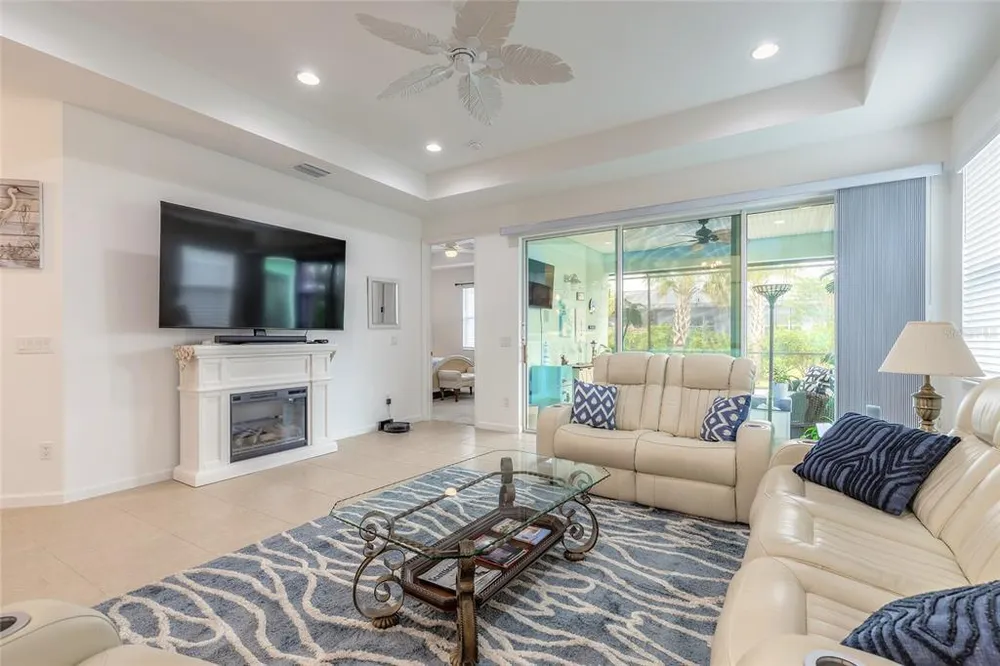 230 Sand Bar Ln, Daytona Beach, FL 32124