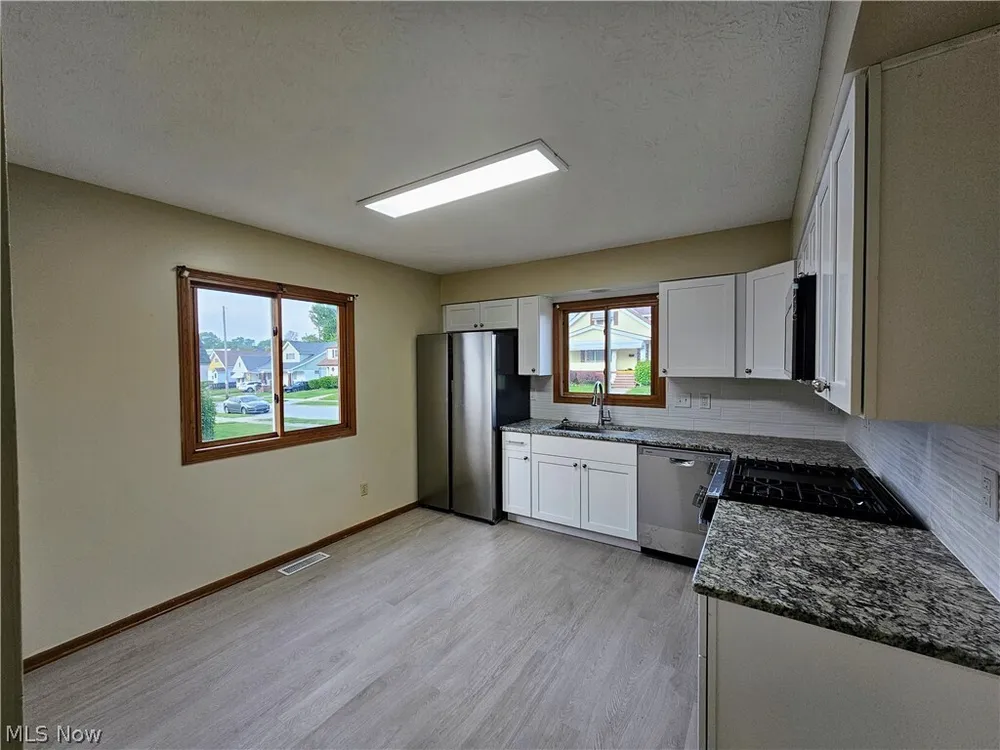4838 E 86th St, Garfield Heights, OH 44125