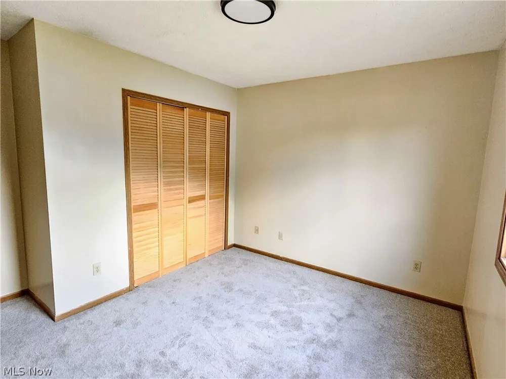 4838 E 86th St, Garfield Heights, OH 44125