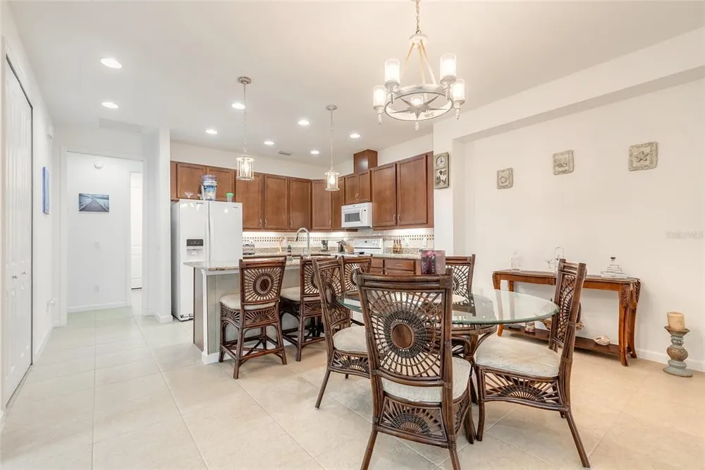 230 Sand Bar Ln, Daytona Beach, FL 32124