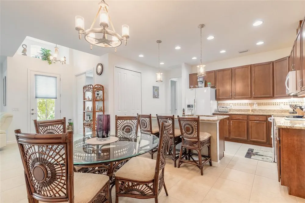 230 Sand Bar Ln, Daytona Beach, FL 32124