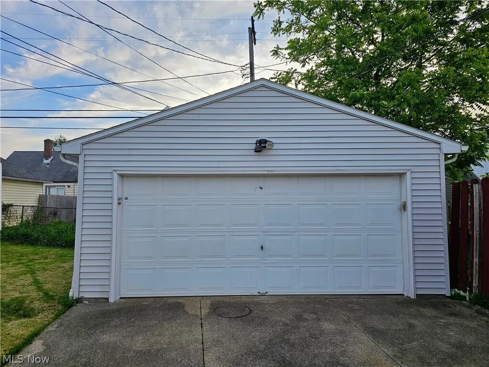 4838 E 86th St, Garfield Heights, OH 44125